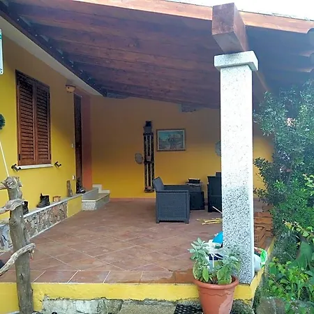 Gorropis Bed & Breakfast 3*