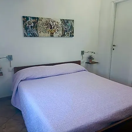 Gorropis Bed & Breakfast 3*