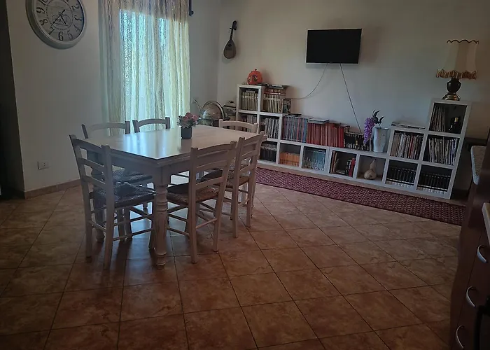 Gorropis 住宿加早餐酒店 西尼斯科拉